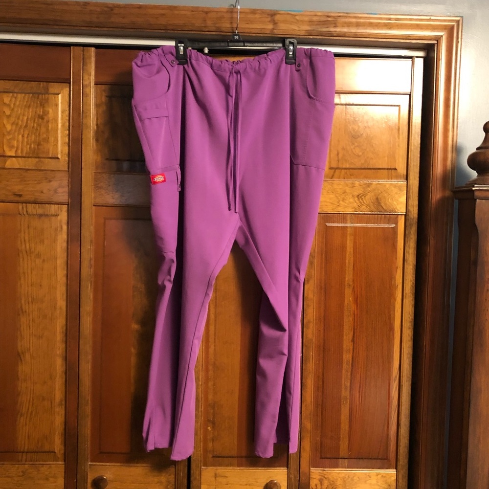Dickies scrub pants